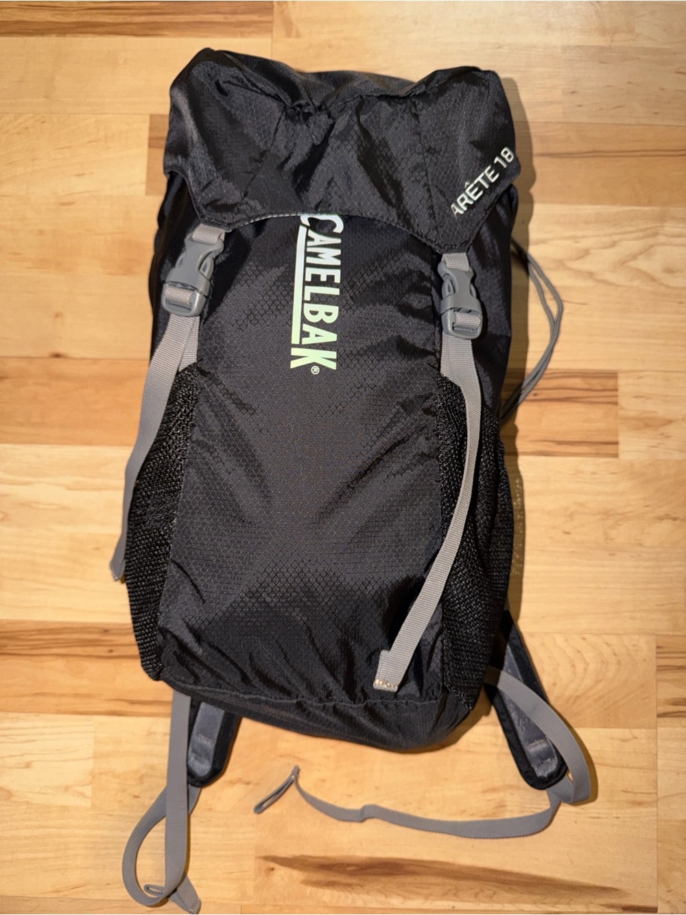 CamelBak Arete 18 Black Hydration Backpack-Excellent Used Condition